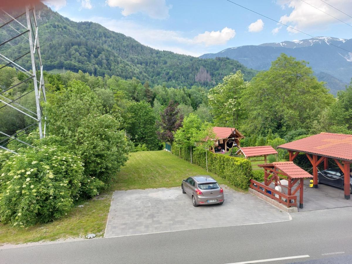 Apartma Sava-Stol Jesenice Exteriér fotografie
